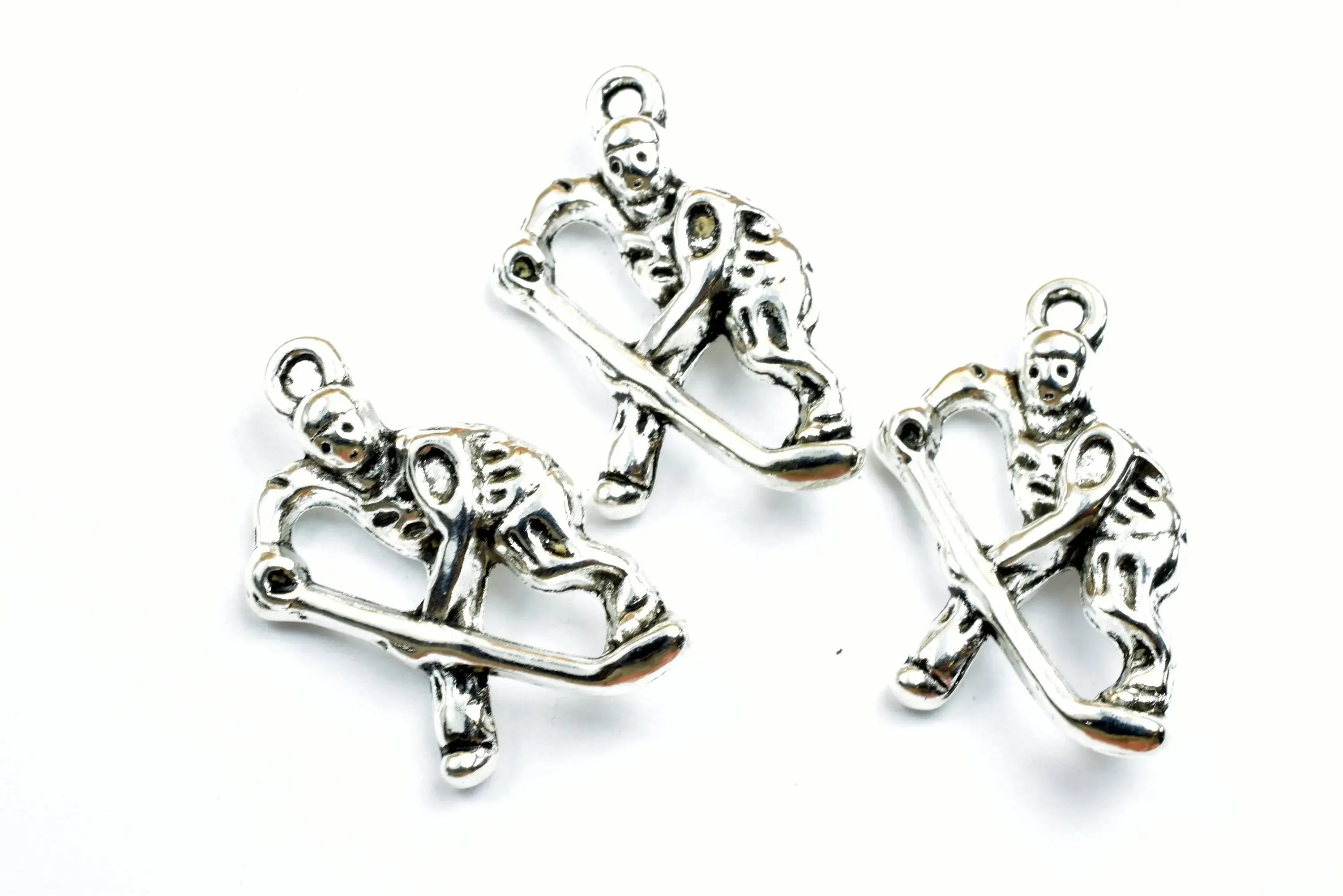 3PCs Hockey Player Sport Charm Size 25x15mm Antique Tibetan Silver Tone Charm Pendant Finding For Jewelry Making