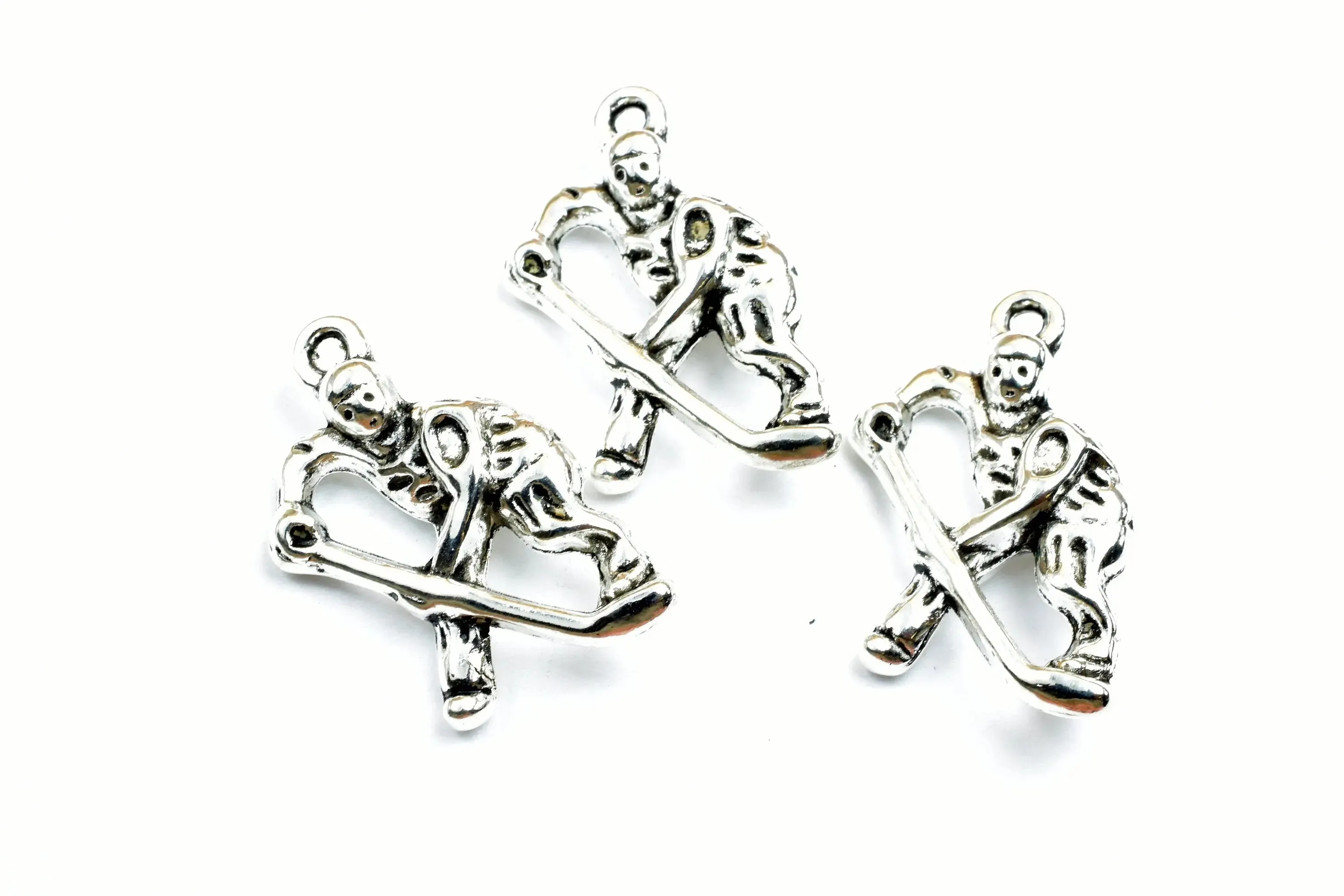 3PCs Hockey Player Sport Charm Size 25x15mm Antique Tibetan Silver Tone Charm Pendant Finding For Jewelry Making