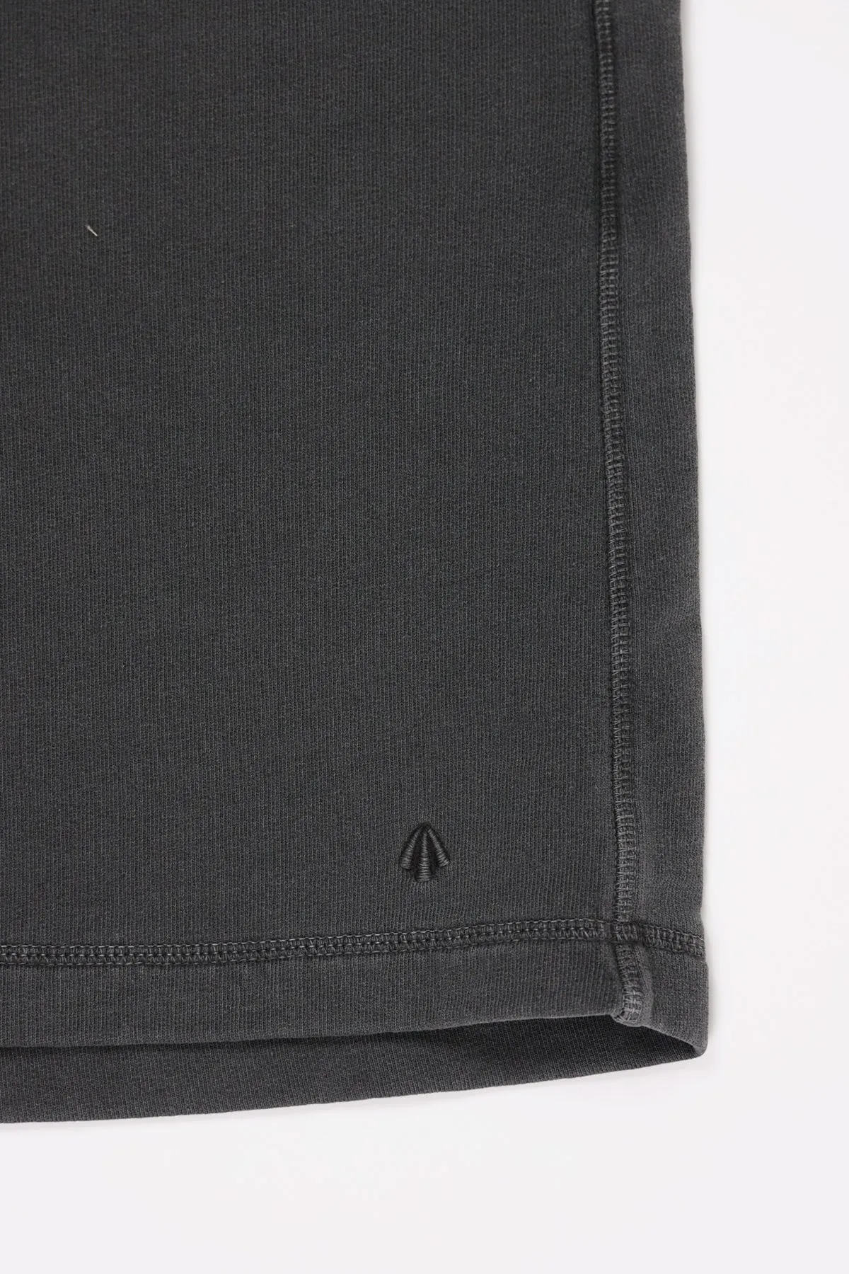 Arrow Short - Black