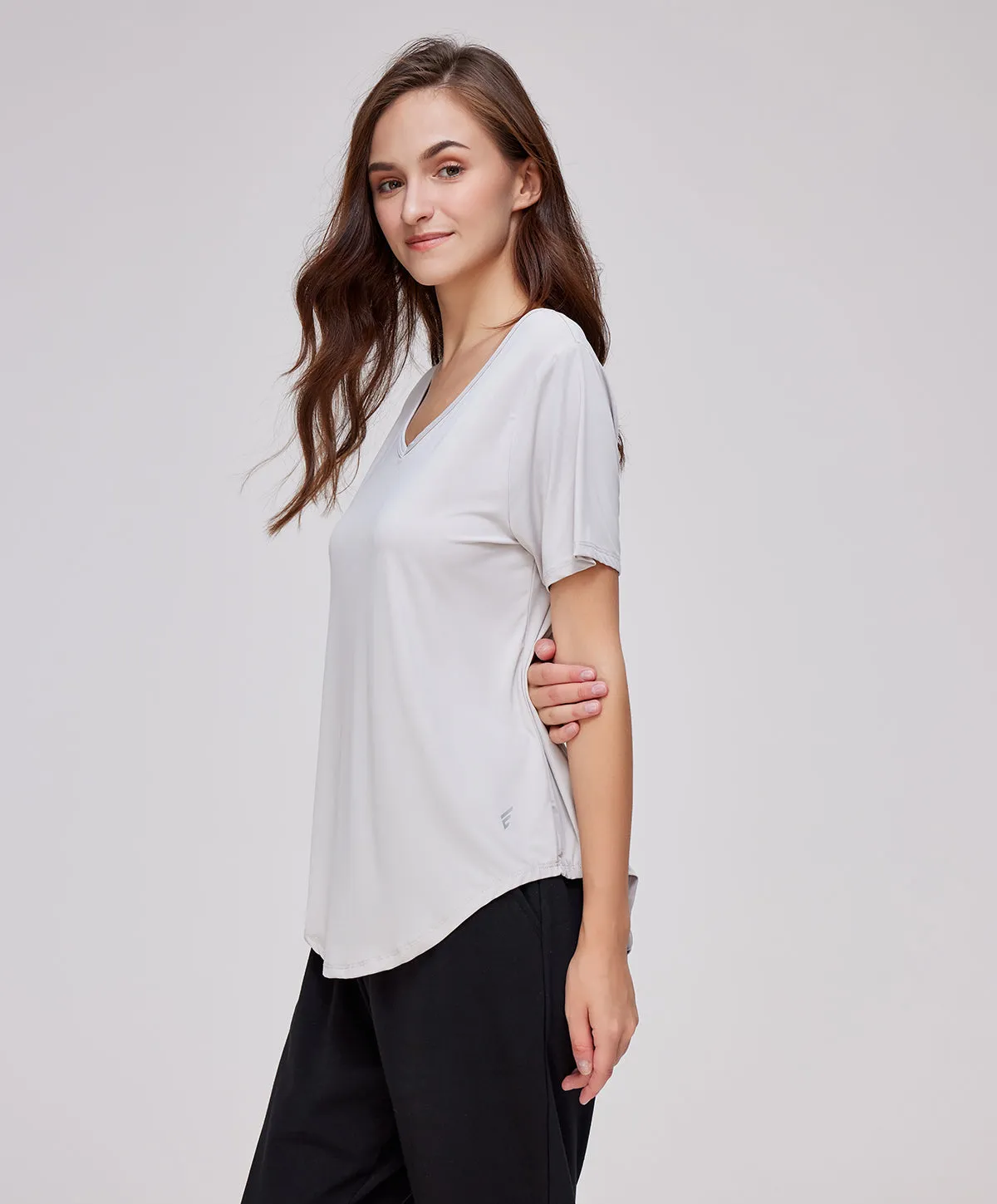 Energized Artletes Basic Cooltouch V-Neck Relaxed-Fit Tee