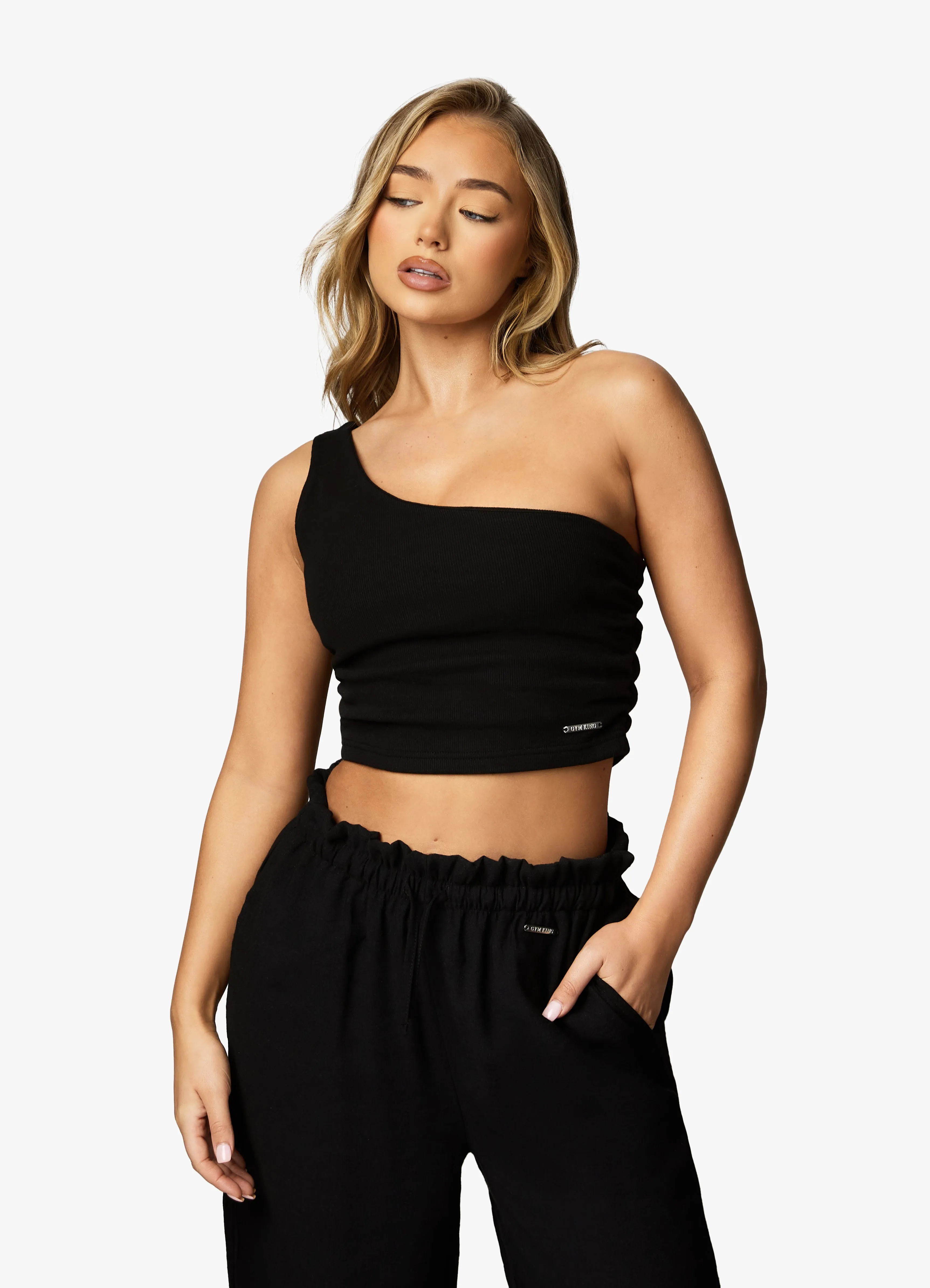 Gym King Asymmetric Crop - Black