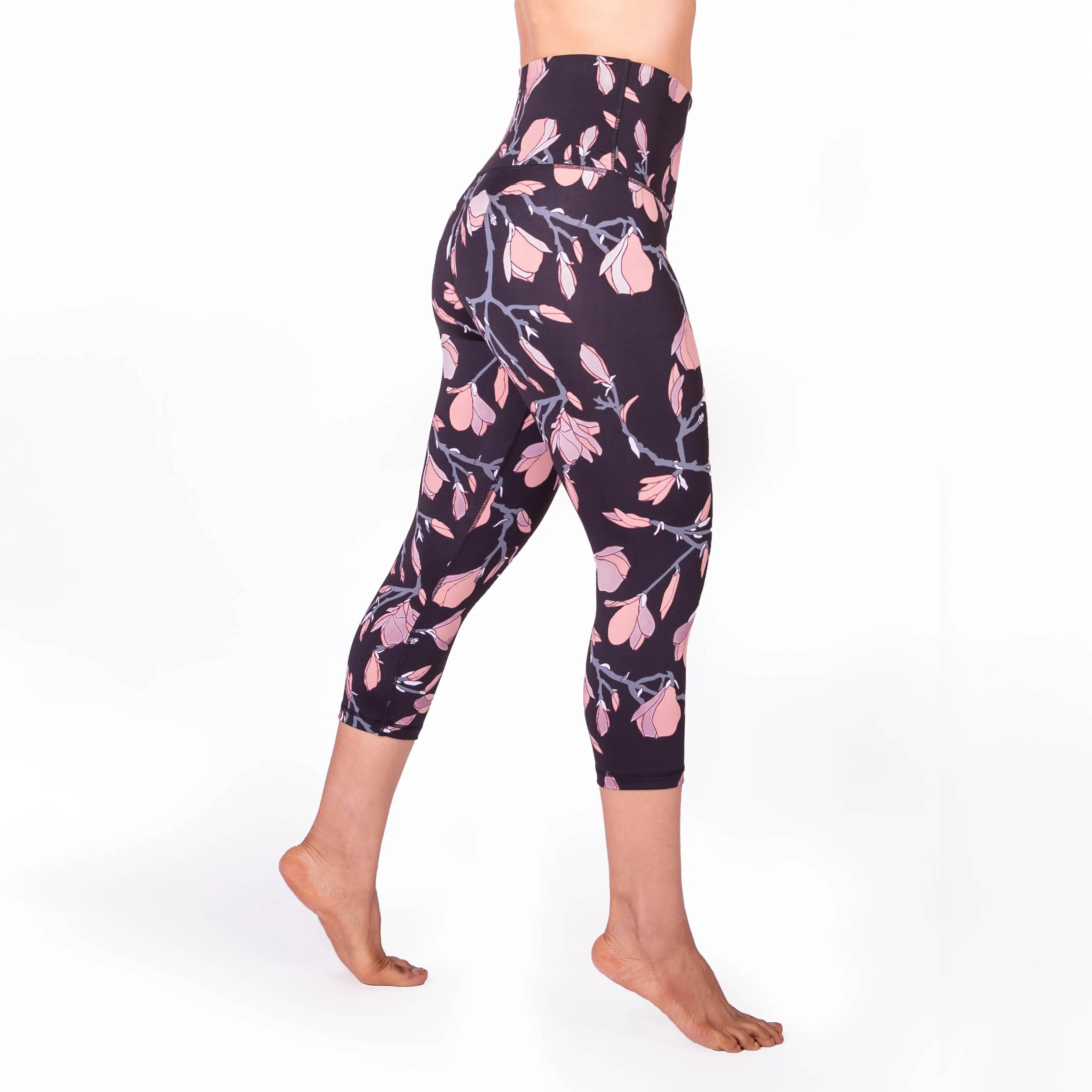 High Waist Magnolia Print Compression Capri Leggings