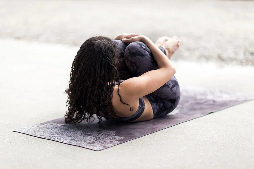 Mandala Black Travel Mat