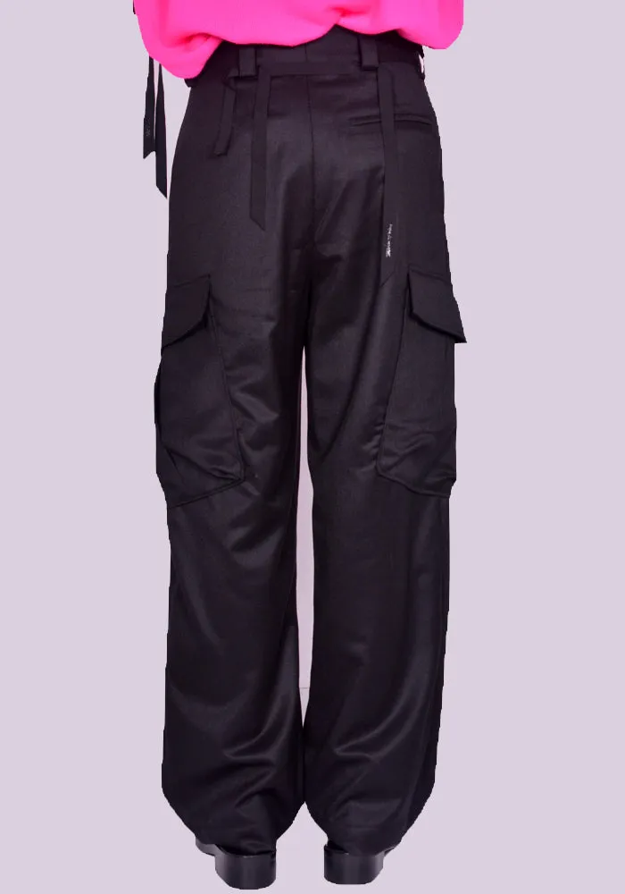 MARINA YEE FW24-0089-999 UNISEX JULIAN KNEE DARTS TROUSERS BLACK (New season FW24)