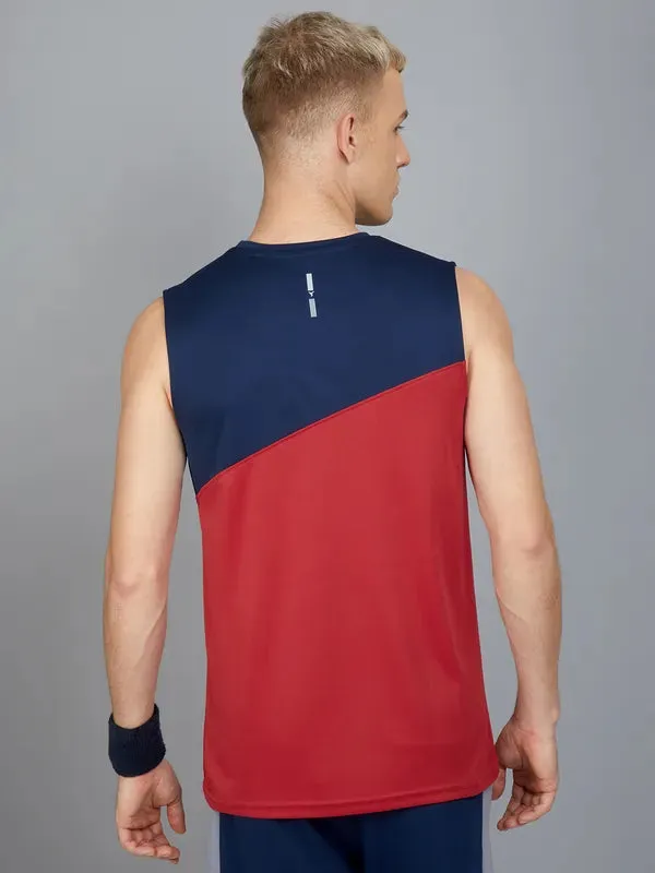 Men Colorblock Slim Fit Crew Neck Innerwear Vest with TECHNO COOL 