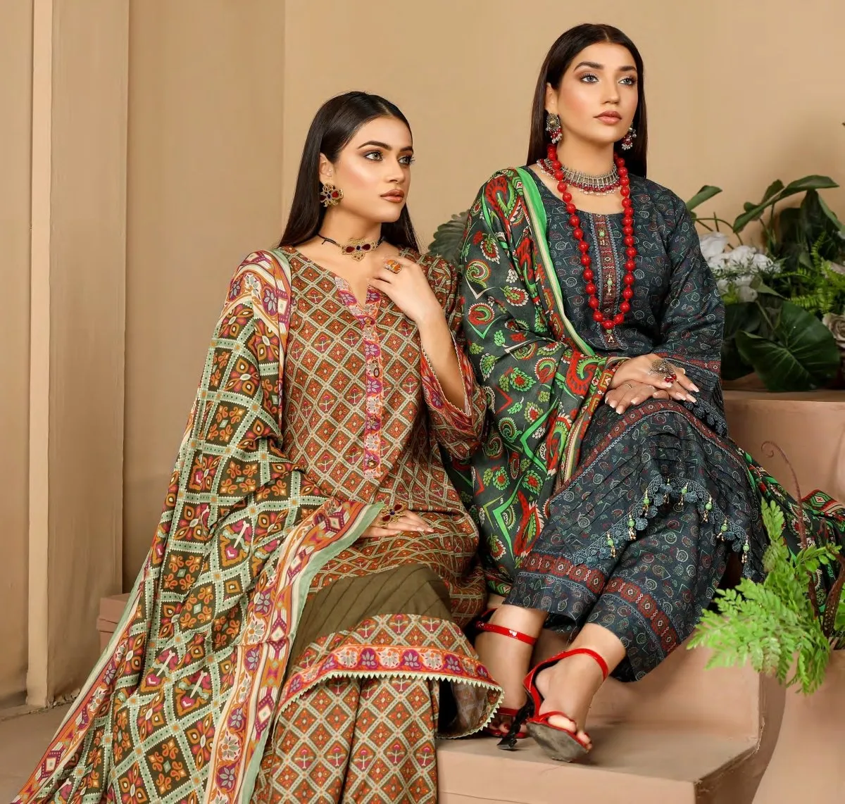 Munira Dhanak 3 Piece Suit MUN456