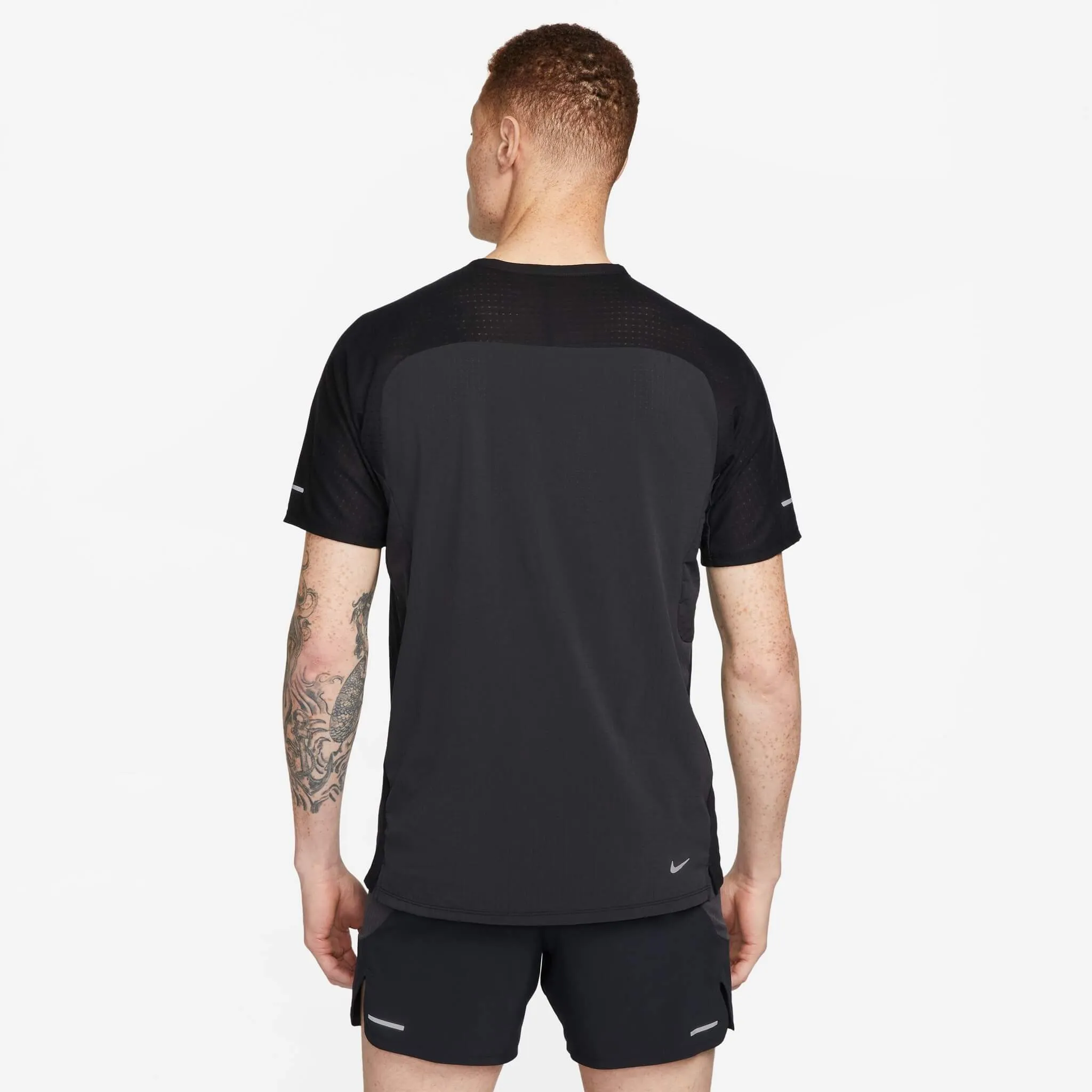 Nike | Men's Trail Solar Chase Dri-FIT Short-Sleeve Running Top