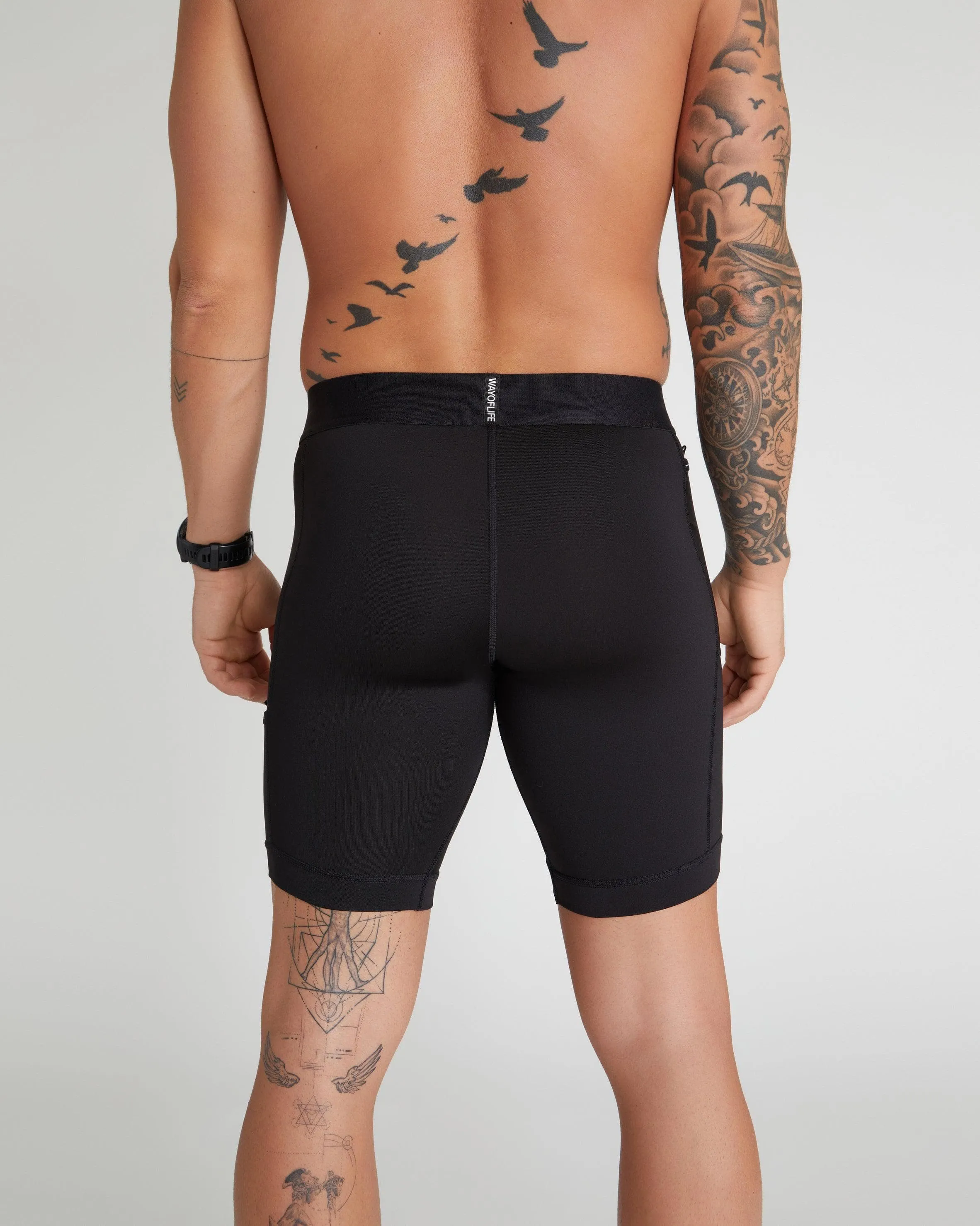 North Moore Short in Black