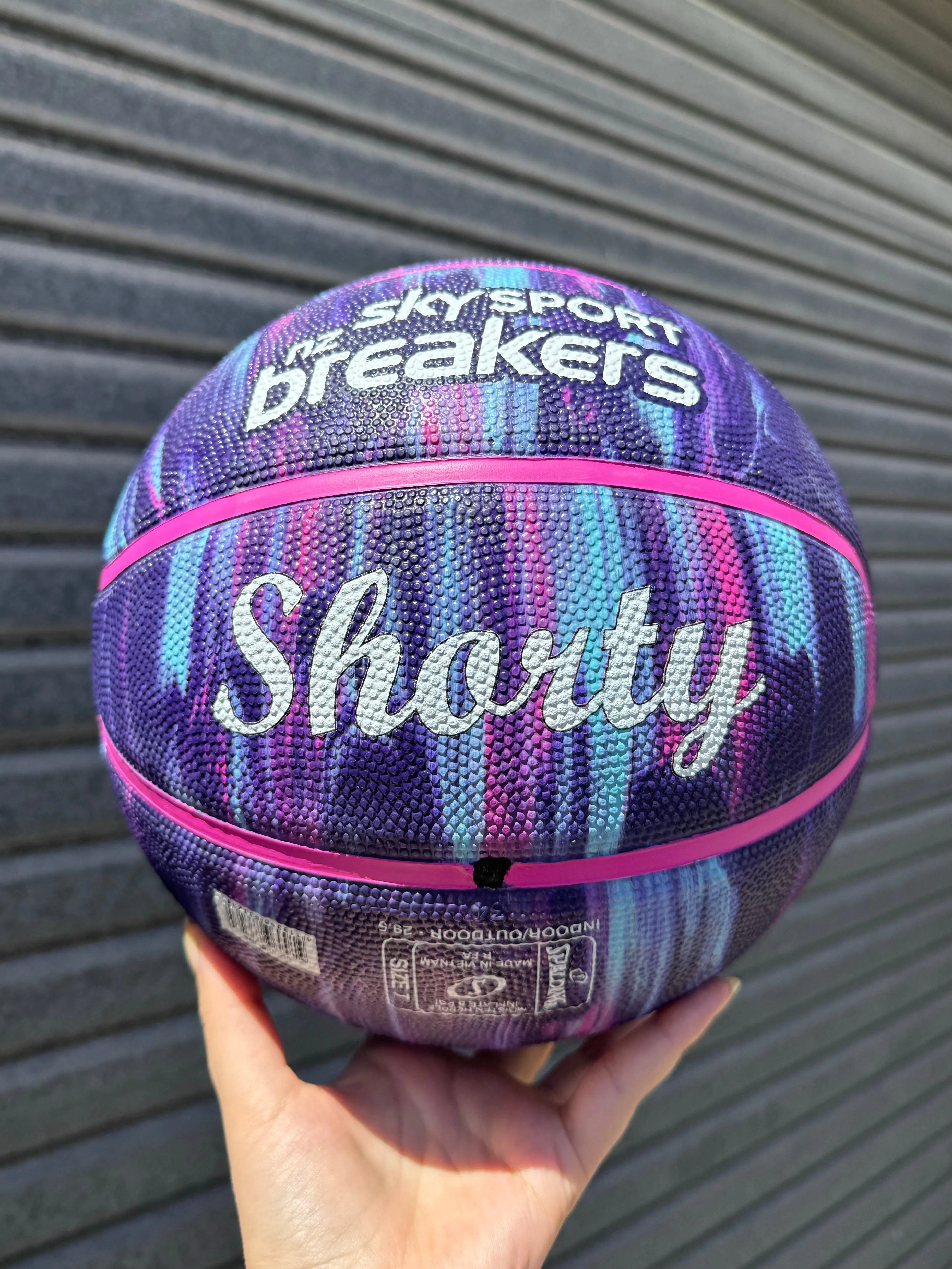 Personalised NBL Official NZ Breakers Team Basketball (Size 7)