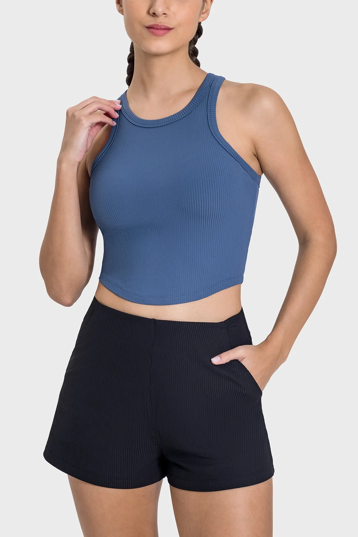 Twisted Round Neck Seamless Cup Tank Top