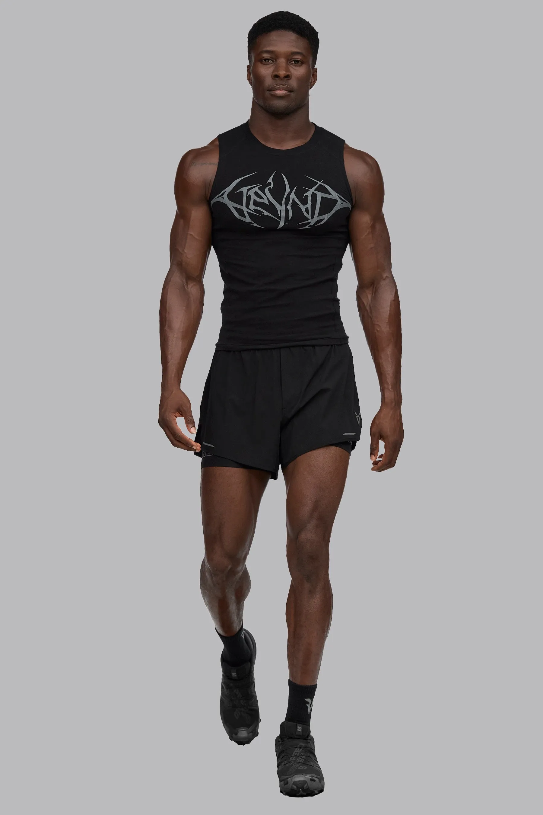 V_BUILD GRAPHIC TANK - Black